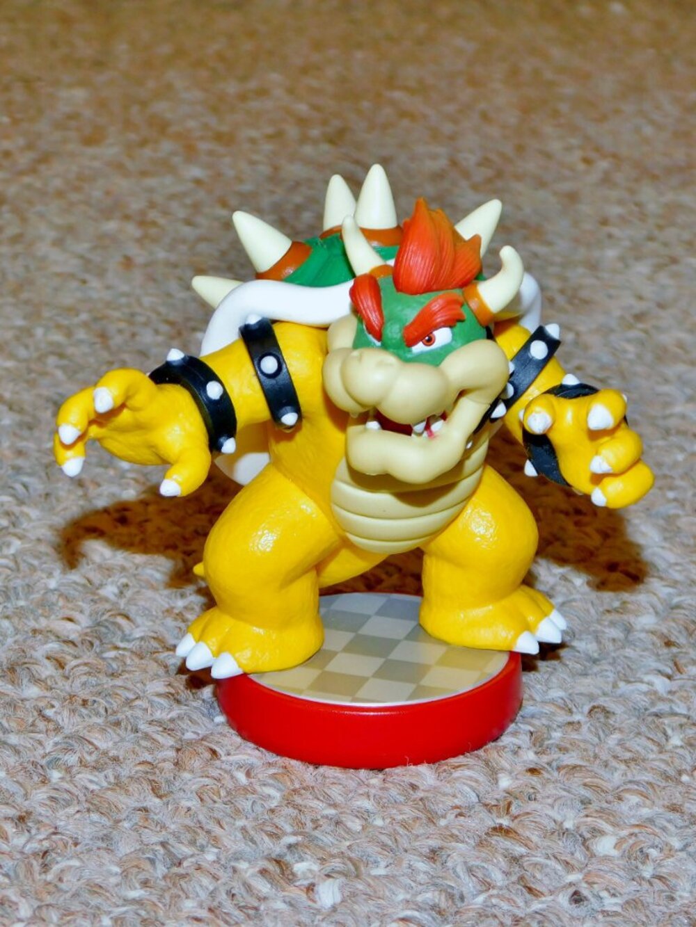 Nintendo Wii U Amiibo Super Mario Bros. Series Bowser Figure Red Base